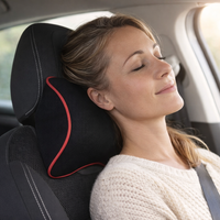 Coussin appui-tête voiture ergonomique offrant un maintien confortable de la nuque pendant les trajets longs
