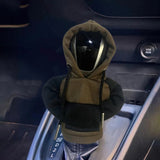 Sweat (Hoodie) Marron et Noir pour levier de vitesse universel, capuche relevée, offrant un look unique et personnalisé à l’intérieur de la voiture